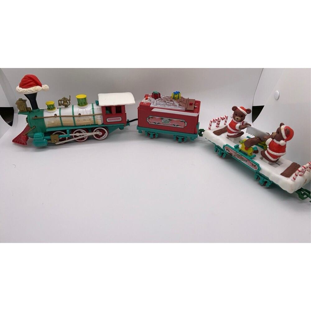 The HOLIDAY EXPRESS Animated Christmas Train Set New Bright 1989 LOT of 2